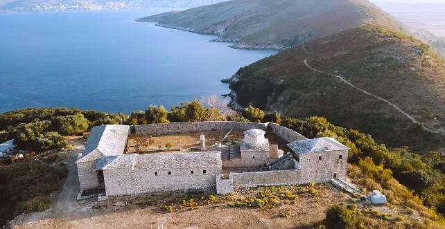 Η αλβανική κυβέρνηση υφαρπάζει μοναστηριακή περιουσία στους Αγ. Σαράντα