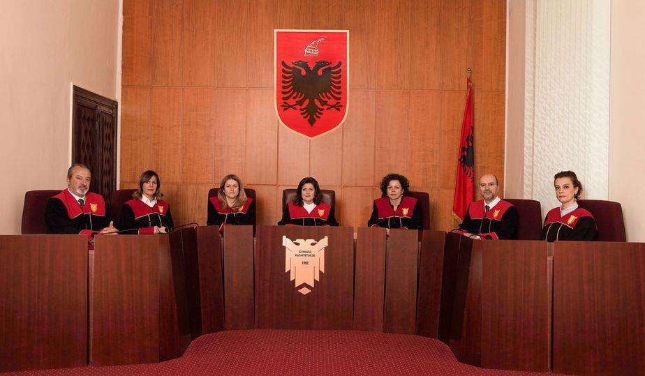 Αλβανία: Το Συνταγματικό Δικαστήριο εκδίδει την απόφαση για τις παράνομες τοπικές εκλογές του 2019