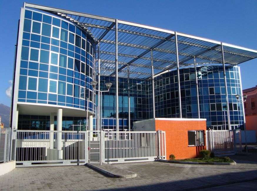 Η Πρεσβεία των ΗΠΑ στην Αλβανία προωθεί το Εθνικό Γραφείο Ερευνών