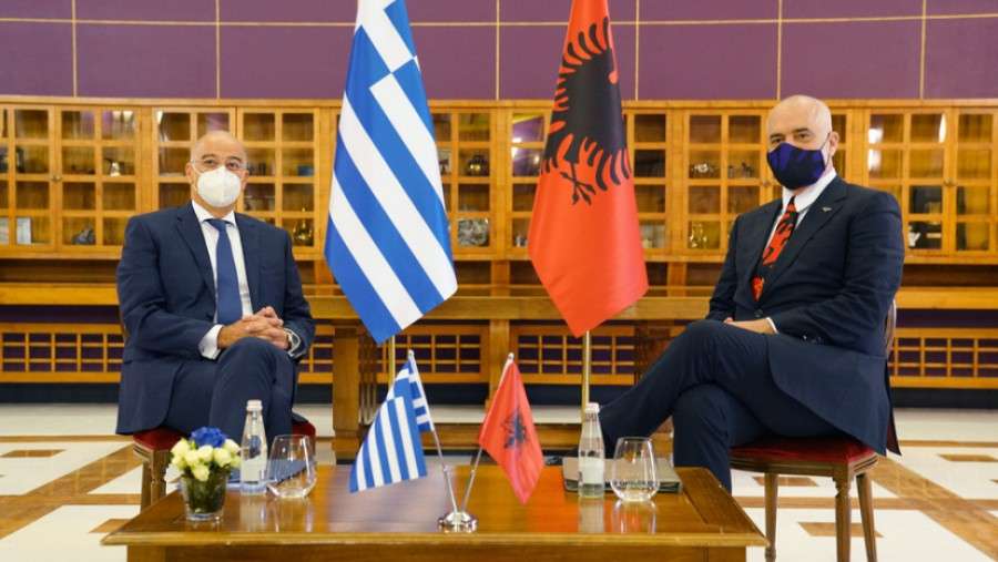 Η Ελλάδα να ασκήσει πίεση στην Αλβανία για το συνυποσχετικό