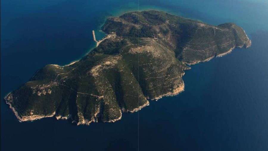 Η νήσος Σάσων που η Ελλάδα «χάρισε» στην Αλβανία τον Ιούνιο του 1914