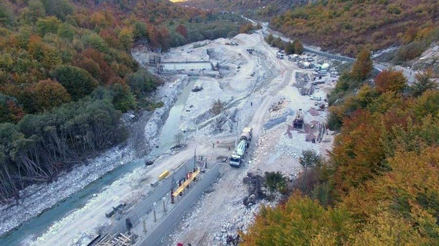 Aναστέλλεται η κατασκευή δύο υδροηλεκτρικών σταθμών στην Αλβανία λόγω διαμαρτυρίας των κατοίκων