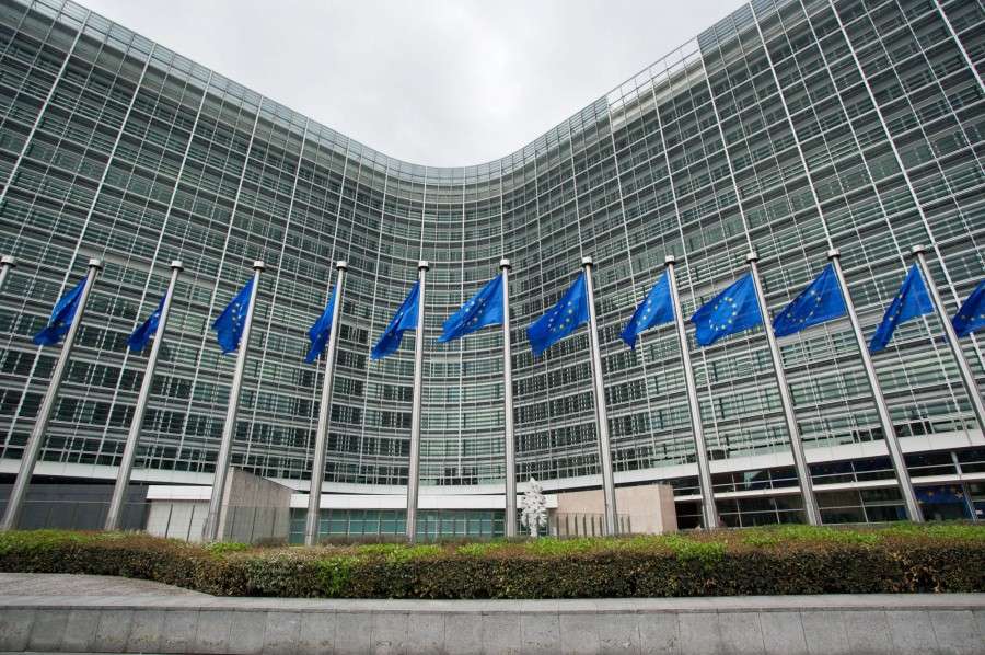 Η ΕΕ ζητά από την αλβανική κυβέρνηση να μην χορηγεί αλβανική υπηκοότητα σε ξένους επενδυτές