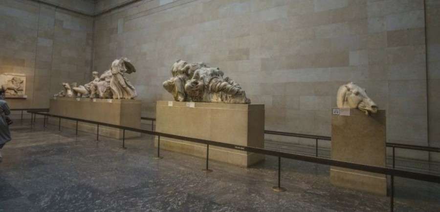 Σε άθλια κατάσταση τα κλεμμένα Γλυπτά του Παρθενώνα - Γέμισε νερά το Βρετανικό Μουσείο