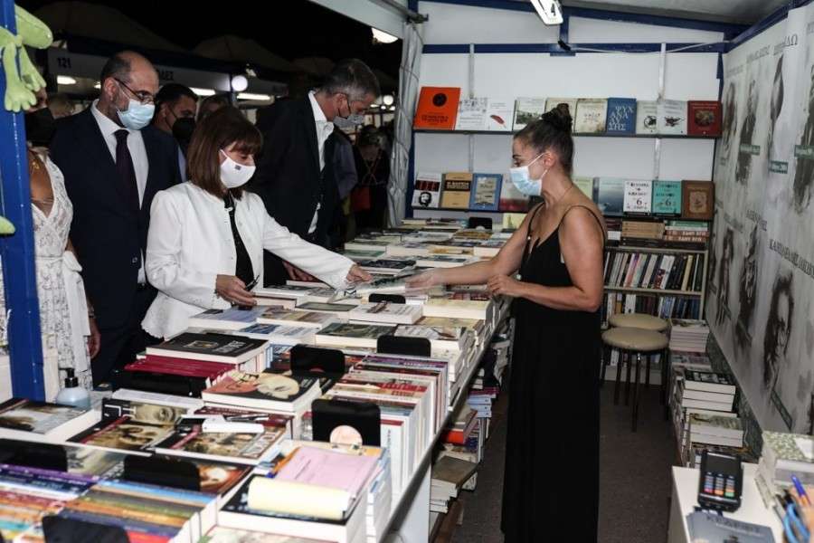 Το 49ο Φεστιβάλ Βιβλίου στο Ζάππειο με άρωμα από το 1821 και παρουσία της Ελληνίδας ΠτΔ