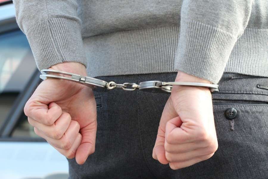 Σύλληψη αλλοδαπού για μεταφορά παράνομων μεταναστών στην Εθνική Οδό Ιωαννίνων - Κακαβιάς