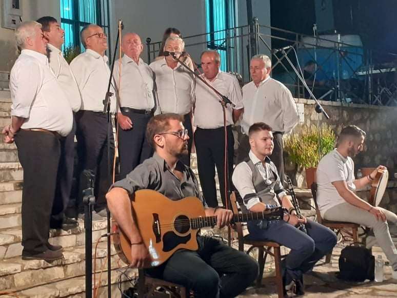 Μουσική εκδήλωση με την συμμετοχή του Πολυφωνικού Συνόλου της Ένωσης Χειμαρριωτών στην Καμαρίνα Πρέβεζας