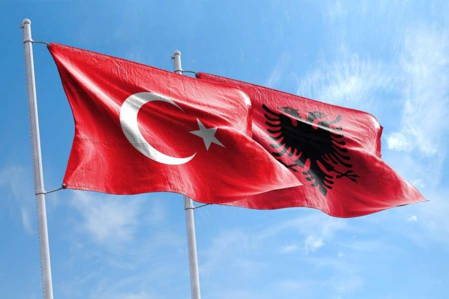 Ρεκόρ τουρκικών επενδύσεων στην Αλβανία