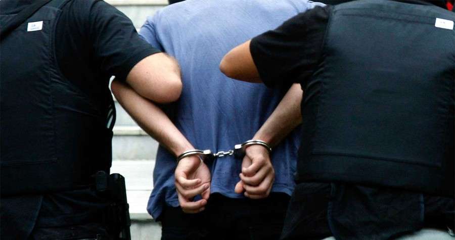 Σύλληψη αλλοδαπού από αστυνομικούς της Κρυσταλλοπηγής για τον οποίο εκκρεμούσε ευρωπαϊκό ένταλμα σύλληψης