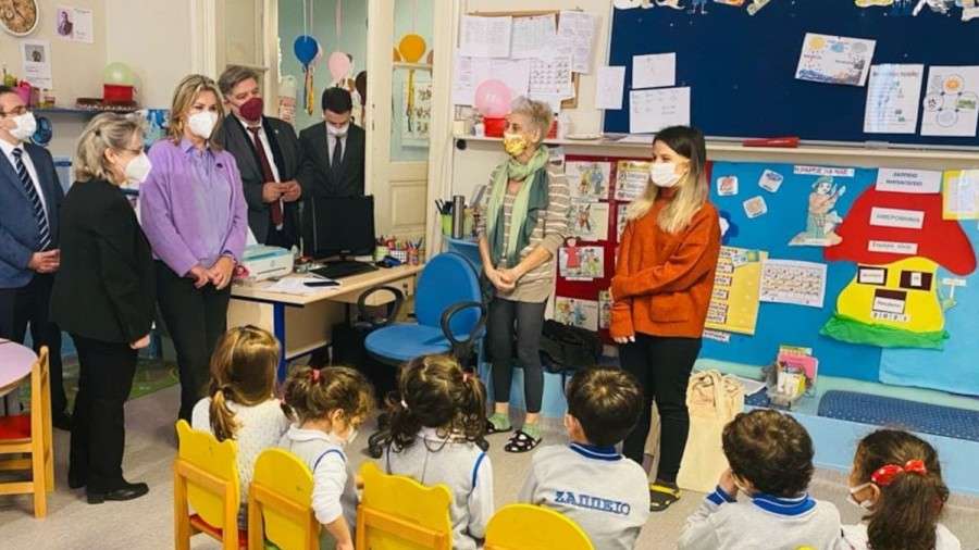 Τα ελληνικά σχολεία της Πόλης επισκέφθηκε η Υφυπουργός Παιδείας της Ελλάδος
