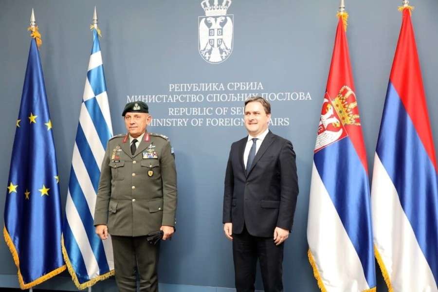 Την Σερβία επισκέφθηκε επίσημα ο Αρχηγός ΓΕΕΘΑ (βίντεο)
