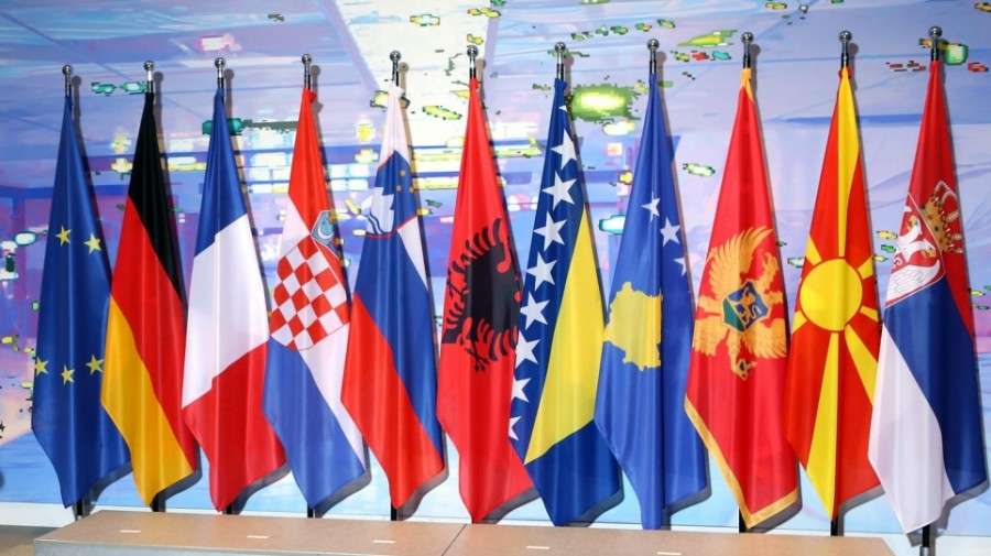 ΕΕ:«Μικρή επίδραση» η στήριξη των 27 στο κράτος δικαίου στα Δ. Βαλκάνια