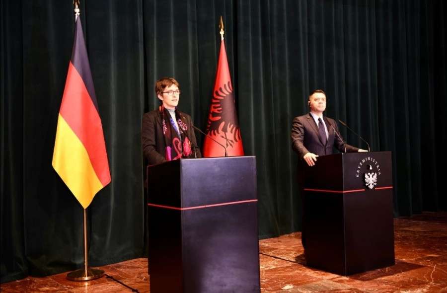 Η Γερμανία επιβεβαιώνει την ευρωπαϊκή υποστήριξη της Αλβανίας