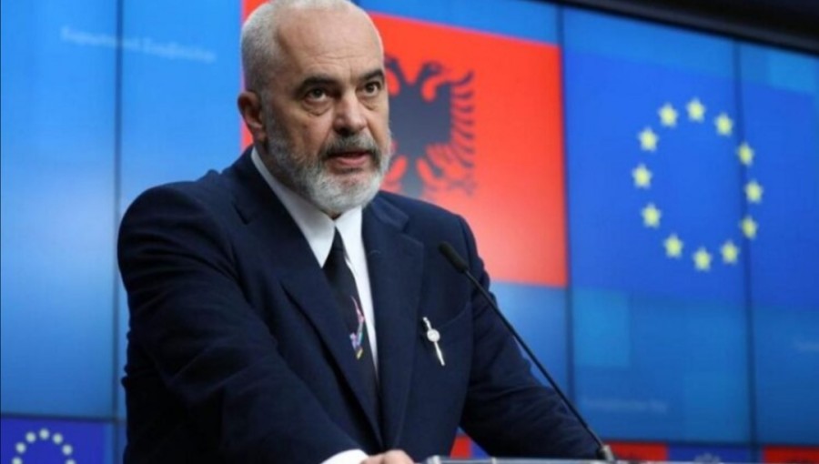 Αλβανία: Αρνητικό ρεκόρ χρέους έως το 2023