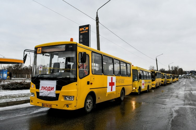 Η Ουκρανία ελπίζει στην κατάπαυση του πυρός για τους ανθρωπιστικούς διαδρόμους