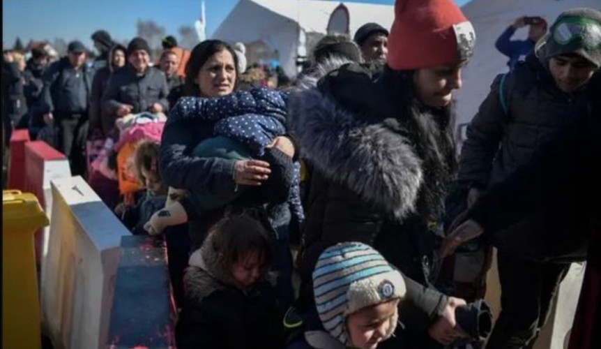 Πάνω από 300 Ουκρανοί πρόσφυγες έφθασαν στην Αλβανία