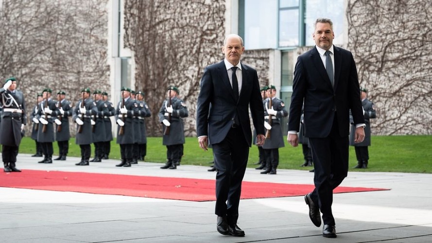 Αυστρία και Γερμανία ζητούν άμεσες διαπραγματεύσεις με Αλβανία και Σκόπια