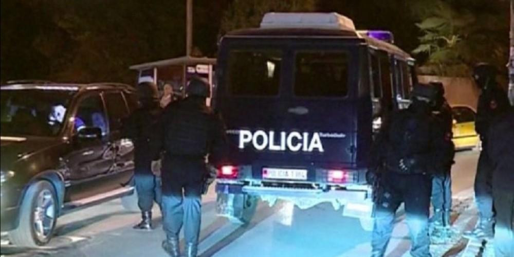 Σύλληψη 31 ατόμων στην Κορυτσά για διακίνηση ναρκωτικών - Στους 101 οι ύποπτοι