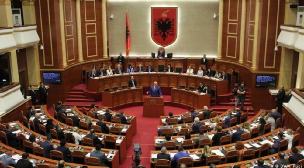 Ξεκίνησε επίσημα η διαδικασία εκλογής του νέου Αλβανού ΠτΔ