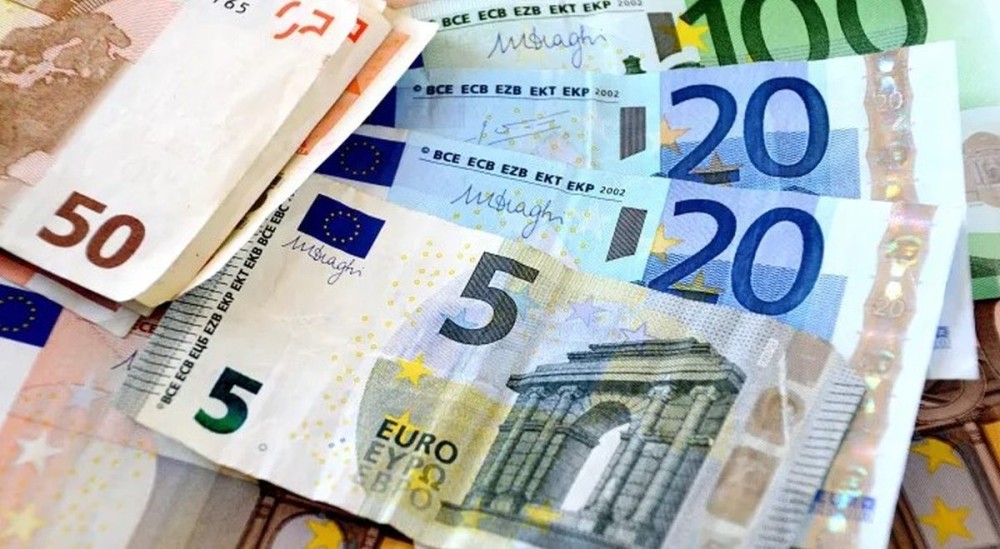 Η Βουλγαρία ενέκρινε το σχέδιο υιοθέτησης του ευρώ