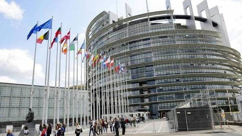 Απαγόρευση εισόδου στο Ευρωπαϊκό Κοινοβούλιο για τους Ρώσους λομπίστες