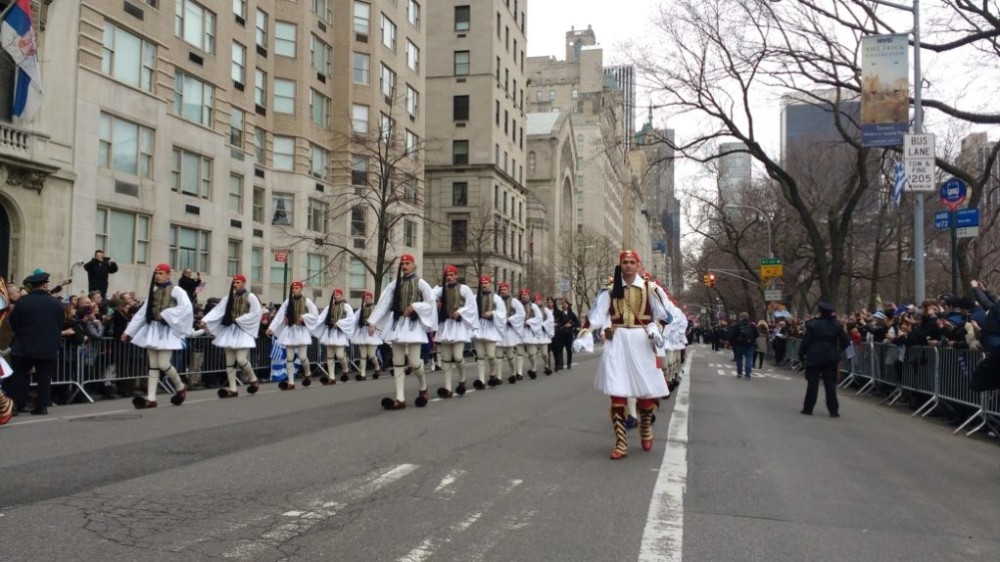 Πλημμύρησε από γαλανόλευκες σημαίες η Νέα Υόρκη εξαιτίας της Ελληνικής παρέλασης