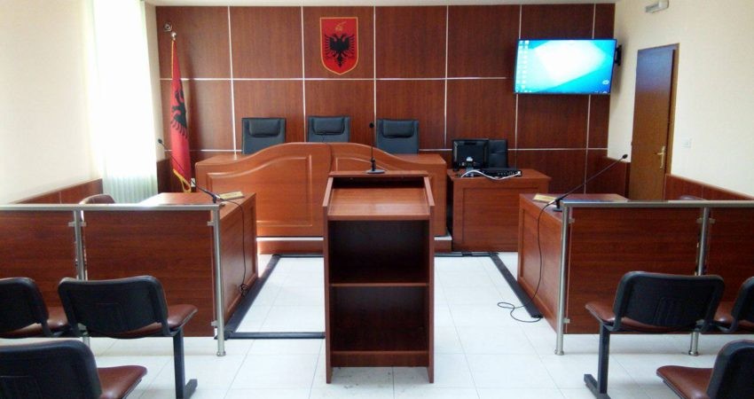 Το μποϊκοτάζ των δικηγόρων συνεχίζεται και την επόμενη εβδομάδα στην Αλβανία