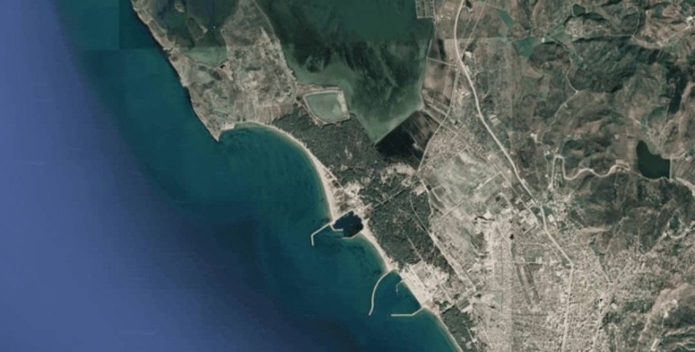 Μυστηριώδης δωρεά έκτασης 95.000 τμ παραλίας στην Αυλώνα