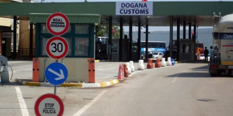 Τελωνειακοί υπάλληλοι στα αλβανικά σύνορα διώκονται από την ελληνική δικαιοσύνη