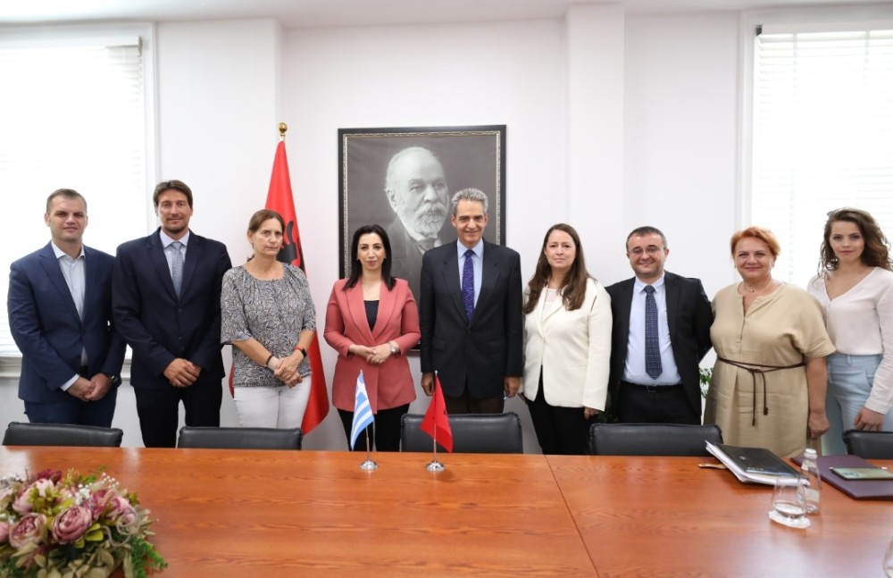 Συμφωνία με την Αλβανία για αναγνώριση των ελληνικών πτυχίων τετραετούς φοίτησης