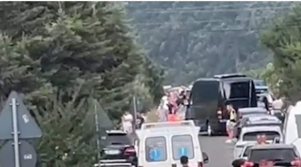 Χιλιόμετρα φτάνει η κίνηση στο Λογαρά έπειτα από ατύχημα