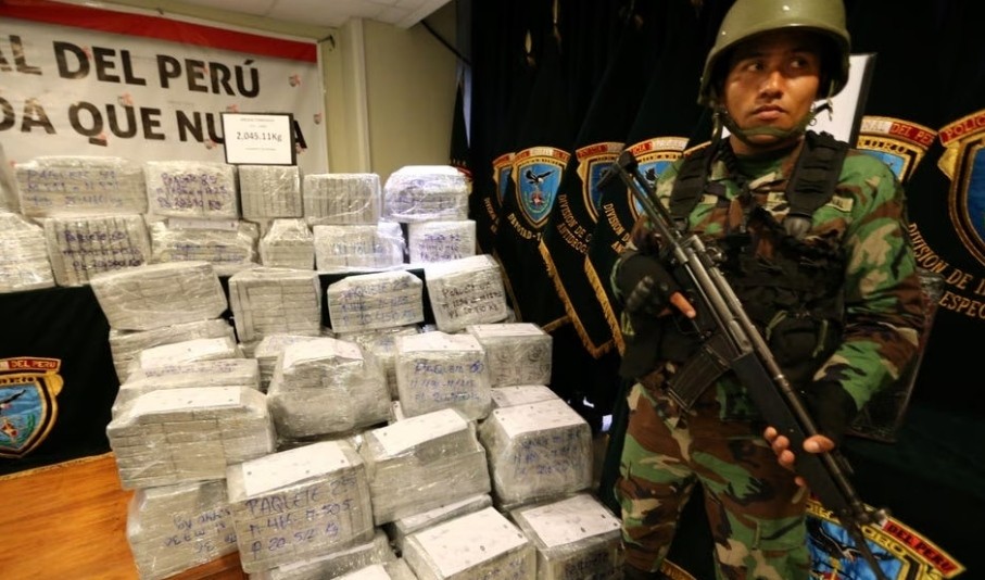 Περού: Ένας Αλβανός μεταξύ των 4 συλληφθέντων για μεταφορά 2,3 τόνων κοκαΐνης