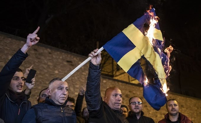 Αναστολή συζητήσεων Σουηδίας - Τουρκίας για το ΝΑΤΟ