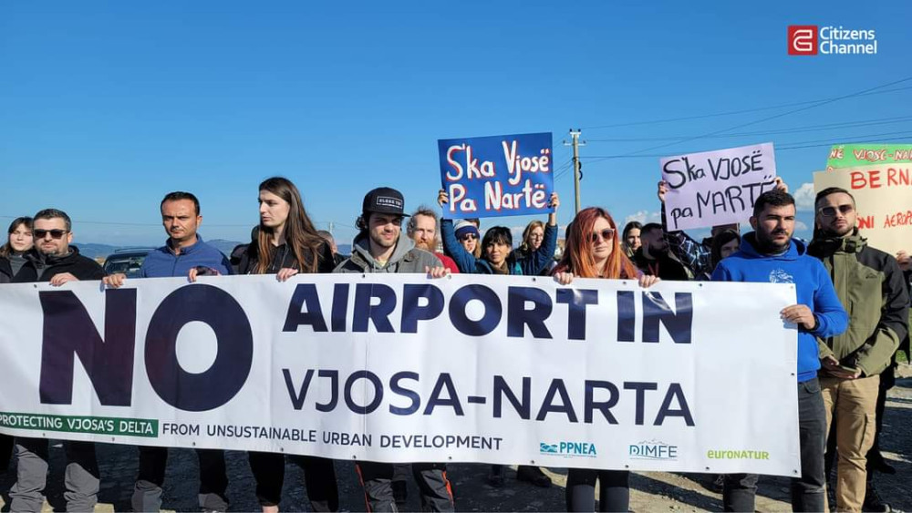 Διαμαρτυρία περιβαλλοντολόγων για το αεροδρόμιο της Αυλώνας