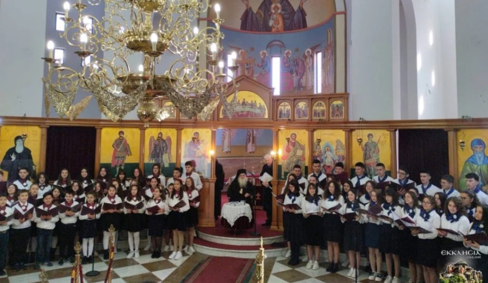 Με λαμπρότητα εορτάστηκε από την Ορθόδοξη Εκκλησία της Αλβανίας η μνήμη των τριών Ιεραρχών