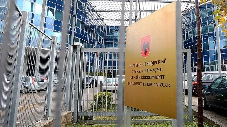 Πρώην διευθυντής της αλβανικής αστυνομίας κατηγορείται για διαφθορά και κατάχρηση καθήκοντος