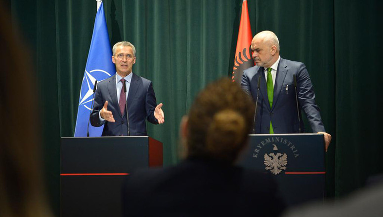 Χωρίς πρόσκληση για τον Έντι Ράμα στην επόμενη Σύνοδο Κορυφής του ΝΑΤΟ