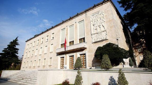Η αυστριακή "Ivicom holding" διεκδικεί αποζημίωση 150 εκ. ευρώ από την Αλβανία