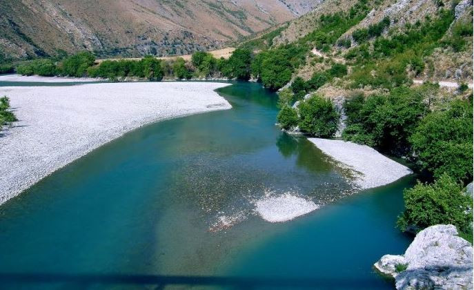 Περιβαλλοντικές οργανώσεις ζητούν την προστασία του ποταμού Αώου και από την ελληνική πλευρά