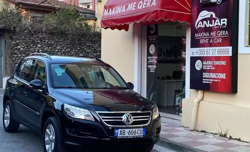 Μπλόκο στα τουριστικά οχήματα με αλβανικές πινακίδες