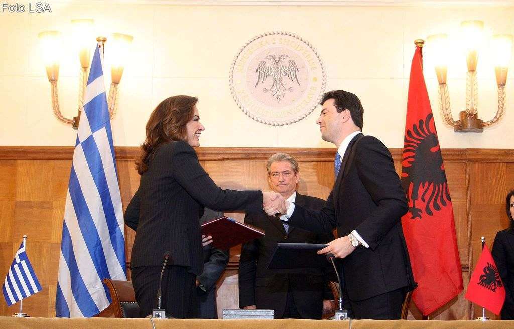 Μπακογιάννη: «Να επιδιώξουμε την τήρηση της συμφωνίας του 2009 με την Αλβανία για την ΑΟΖ» (βίντεο)