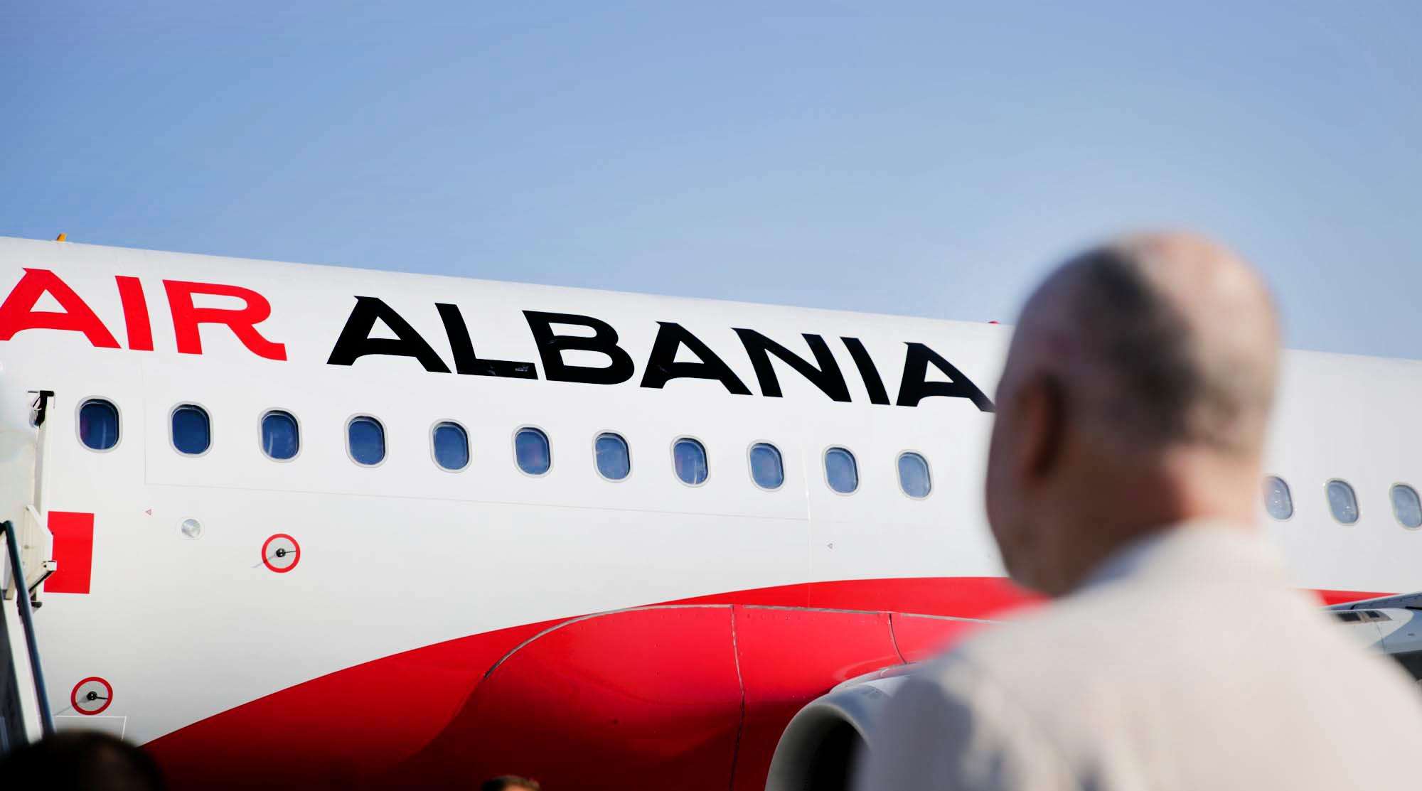 Η Αλβανία μπλοκάρει όλες τις πτήσεις εκτός από και προς Κωνσταντινούπολη
