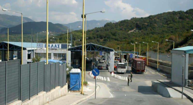 Η Ελλάδα κλείνει τα σύνορα με την Αλβανία
