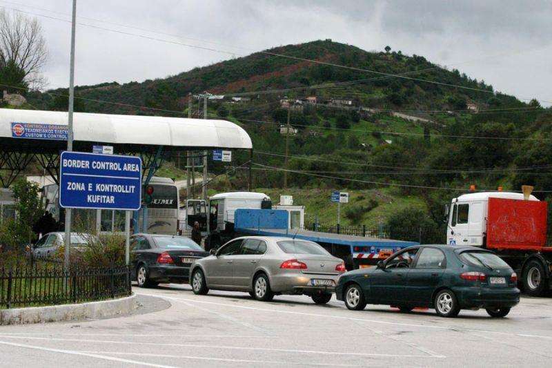 Ο Ράμα κλείνει τα ελληνοαλβανικά σύνορα για να περιορίσει τα κρούσματα του κορονοϊού