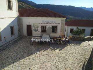 b2ap3 small Photo 1601641352624 resize 69