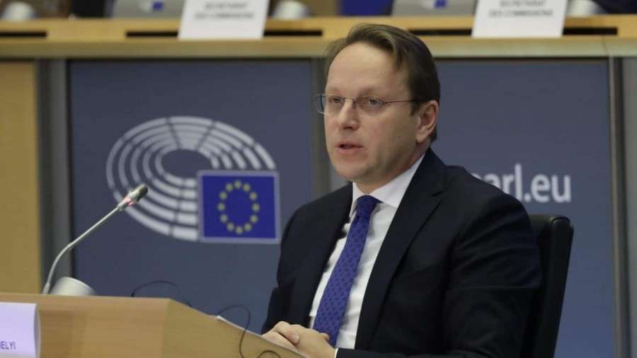 Hungarian-commissioner-EPA-OLIVIER-HOSLET-e1574093728820-1280x720.jpg