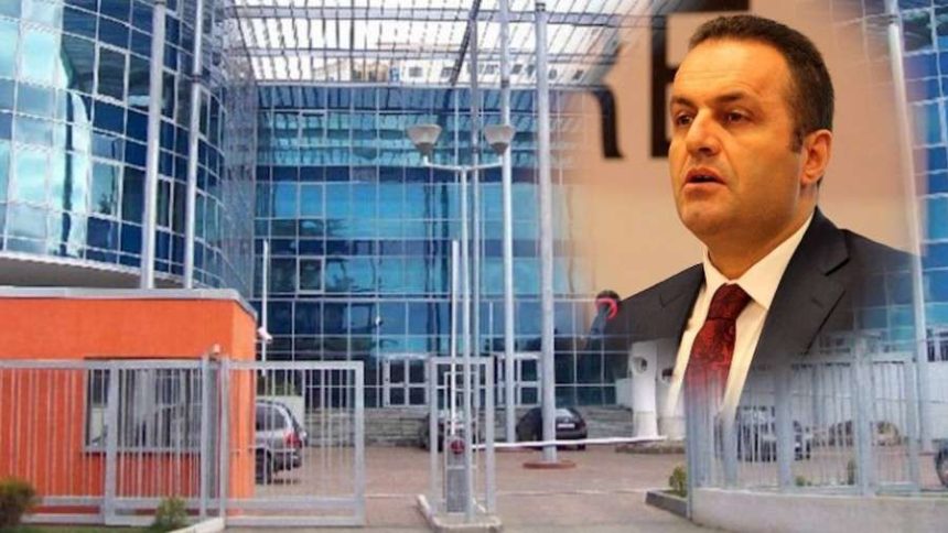 Καταζητείται ο πρώην Γενικός Εισαγγελέας της Αλβανίας Adriatik Llalla 1 Adriatikk-Llalla.jpg