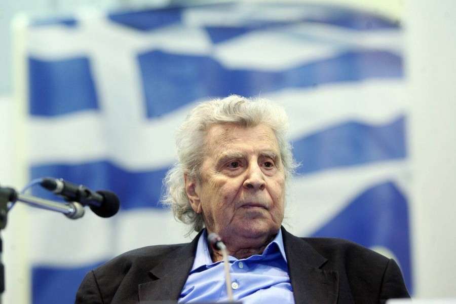 mikis-theodorakis-5.jpg