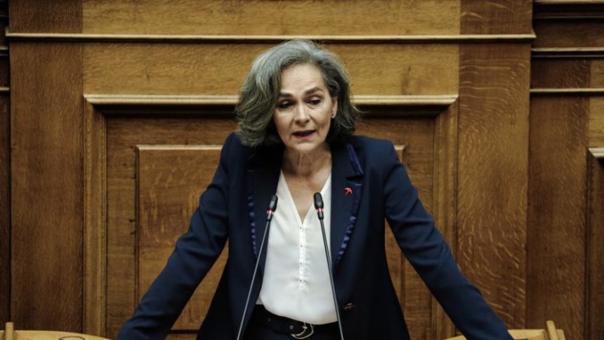 Εθνική μειονότητα βλάχων και αρβανιτών «εφηύρε» η Σακοράφα στην Ελλάδα (βίντεο) 1 sakorafa.jpg
