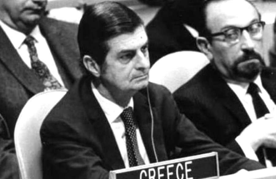 6 Μαϊου 1971: Η αποκατάσταση των διπλωματικών σχέσεων Ελλάδας - Αλβανίας 2 dimitris bitsios